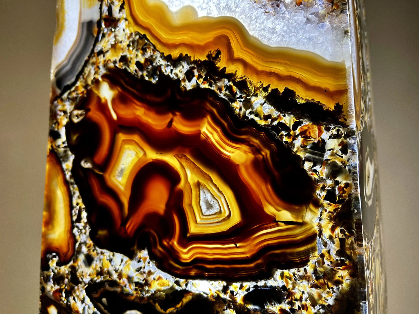 Luminous Agate Obelisk Lamp